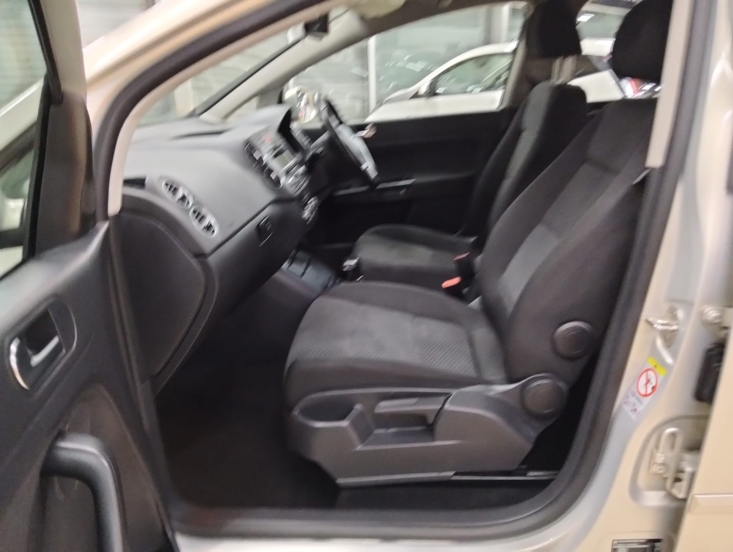 Used Volkswagen Golf Plus 2010 for sale - 76551164: Photo 15