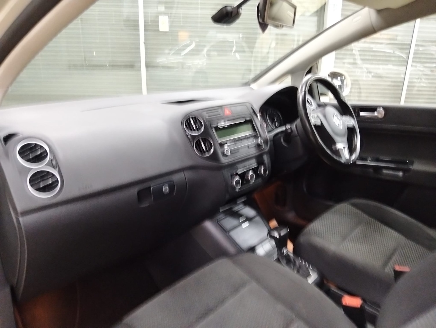 Used Volkswagen Golf Plus 2010 for sale - 76551164: Photo 16