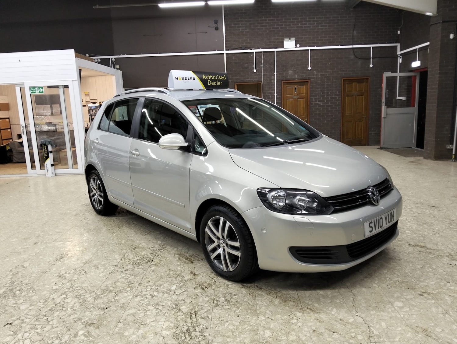 Used Volkswagen Golf Plus 2010 for sale - 76551164: Photo 3