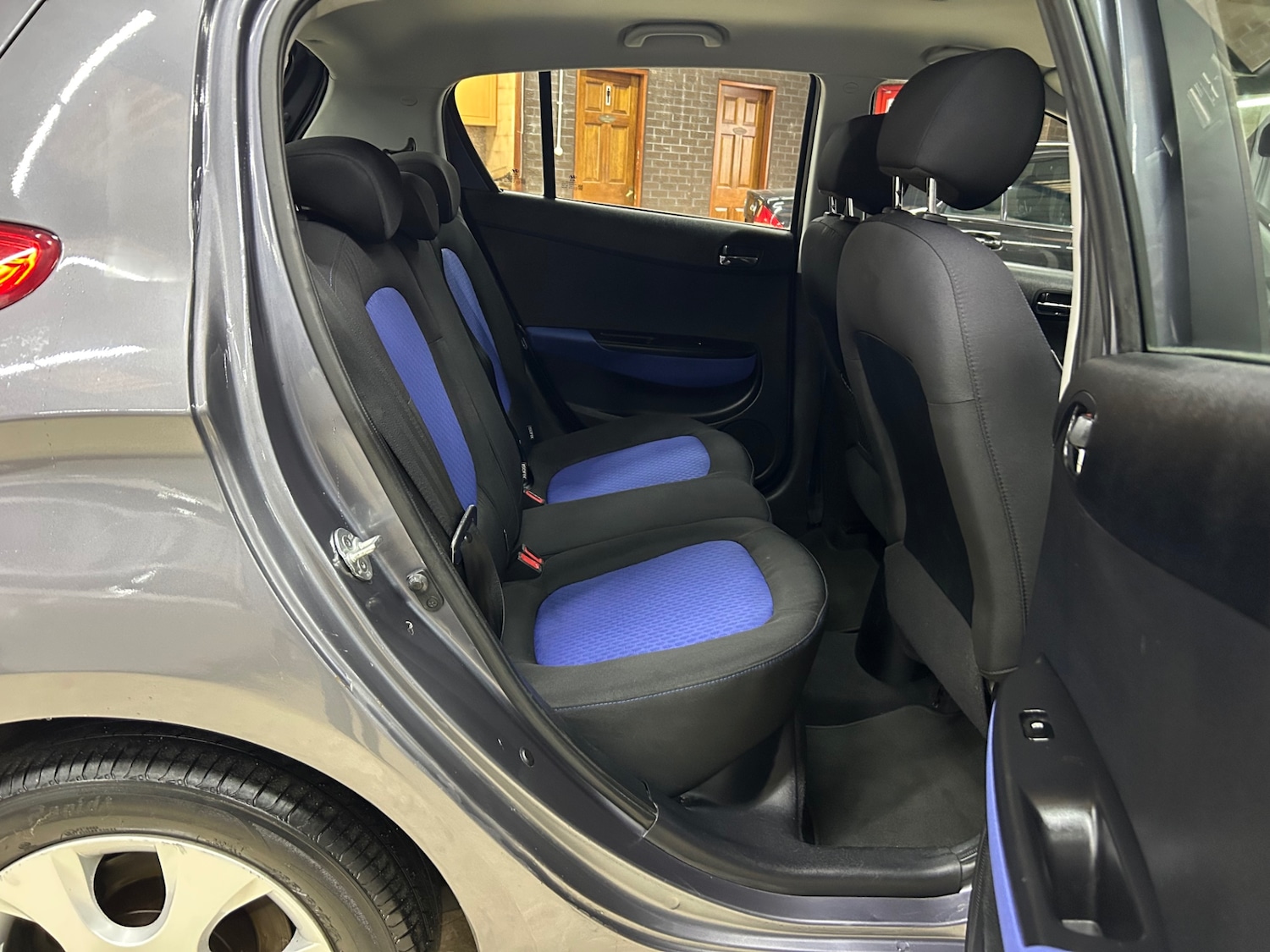 Used Hyundai i20 2009 for sale - 76858731: Photo 11