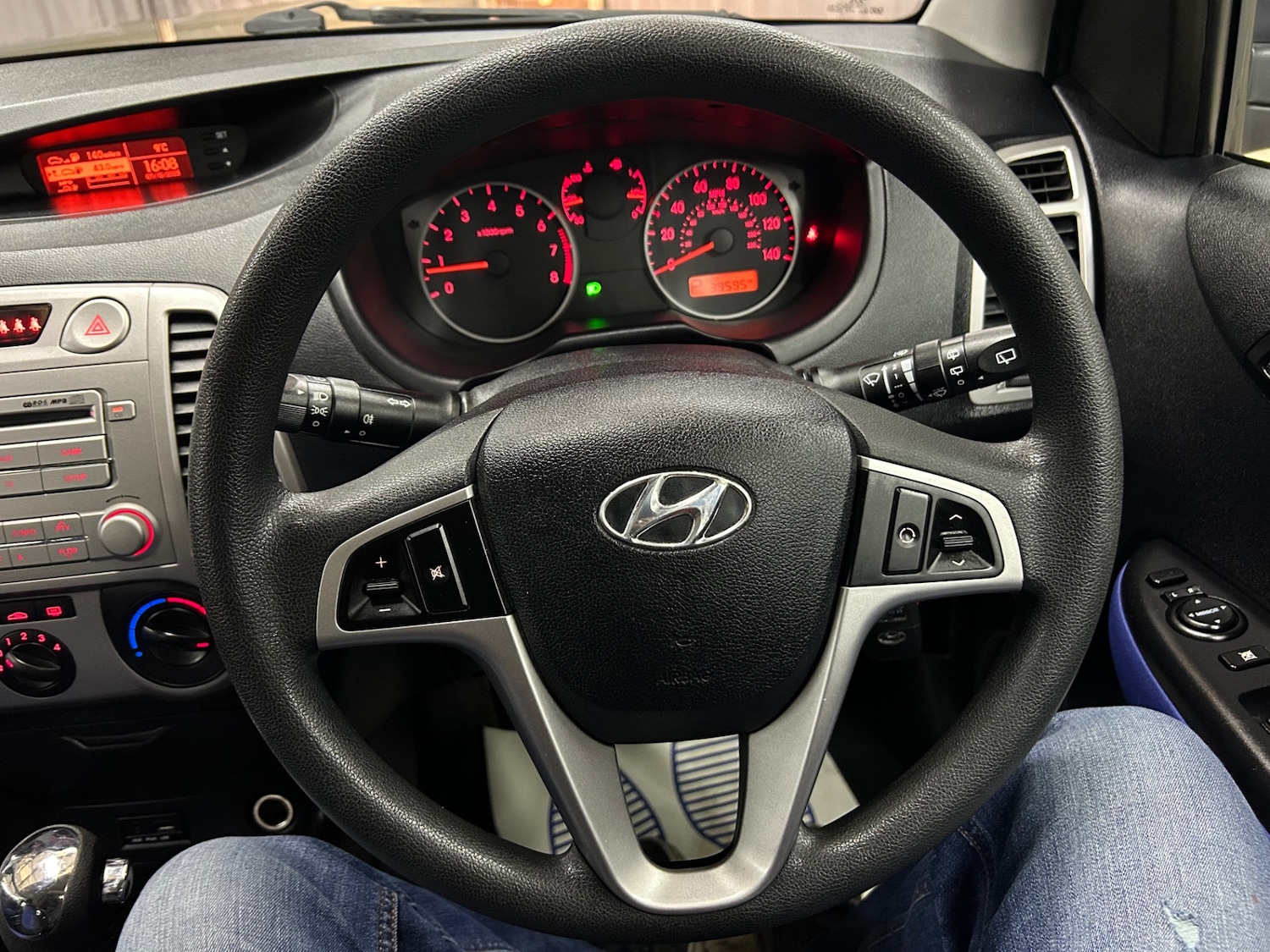 Used Hyundai i20 2009 for sale - 76858731: Photo 20