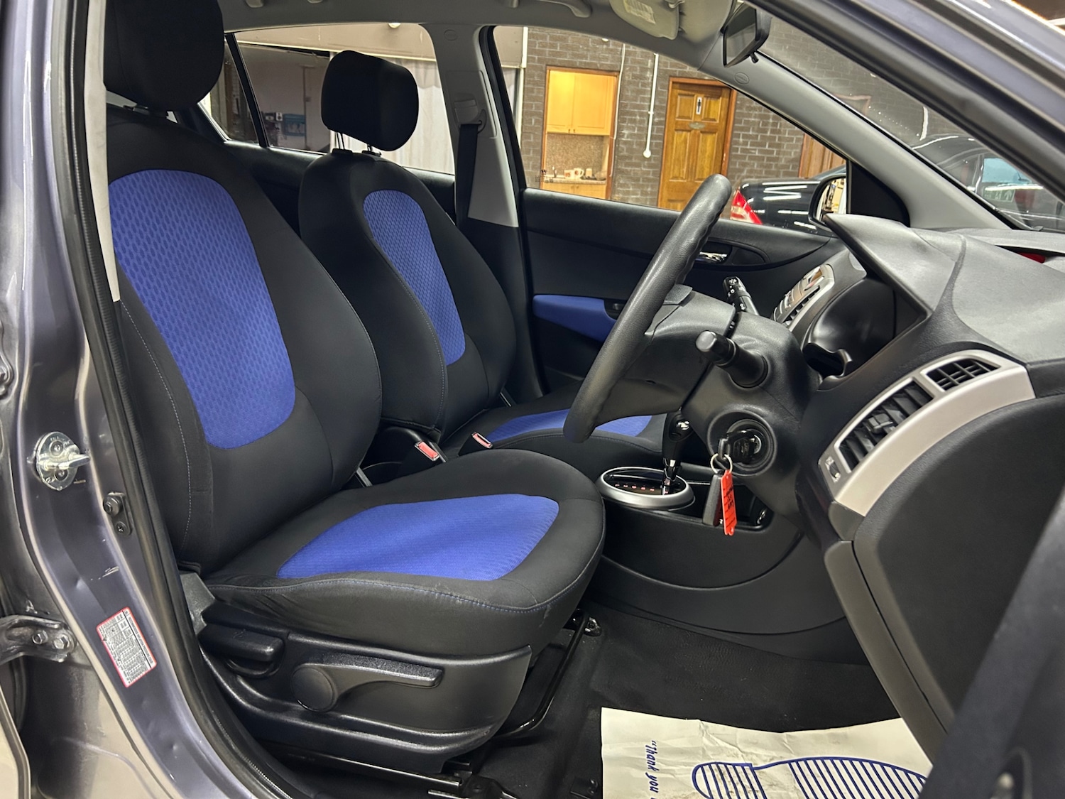 Used Hyundai i20 2009 for sale - 76858731: Photo 24