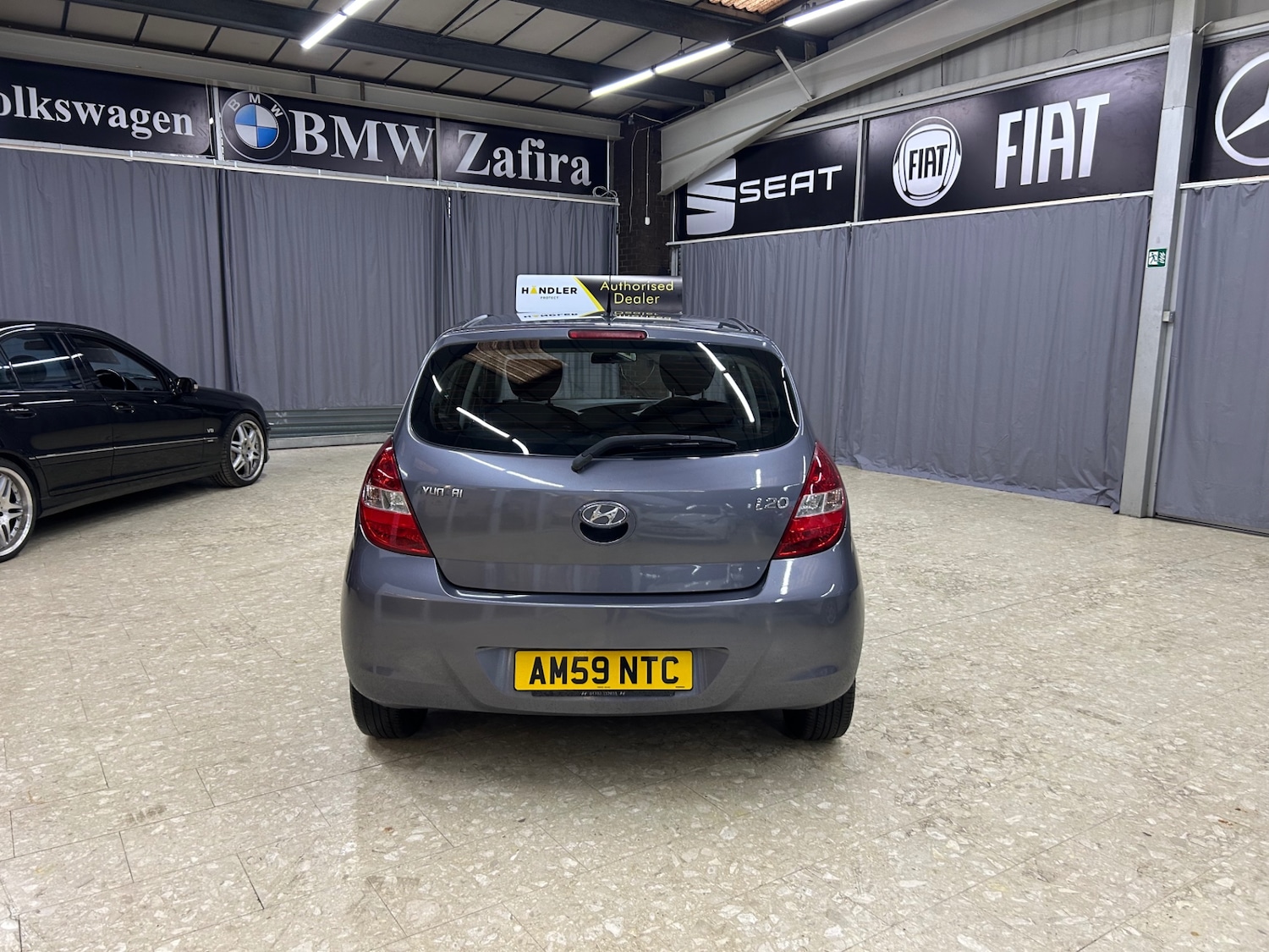 Used Hyundai i20 2009 for sale - 76858731: Photo 6