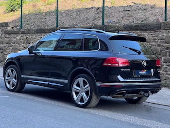 Used Volkswagen Touareg 2016 for sale - 79201449: Photo