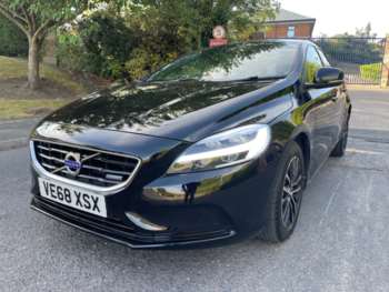 Used Volvo V40 2018 for sale - 75184083: Photo