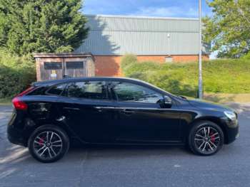 Used Volvo V40 2018 for sale - 75184083: Photo