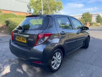 Used Toyota Yaris 2013 for sale - 75184187: Photo