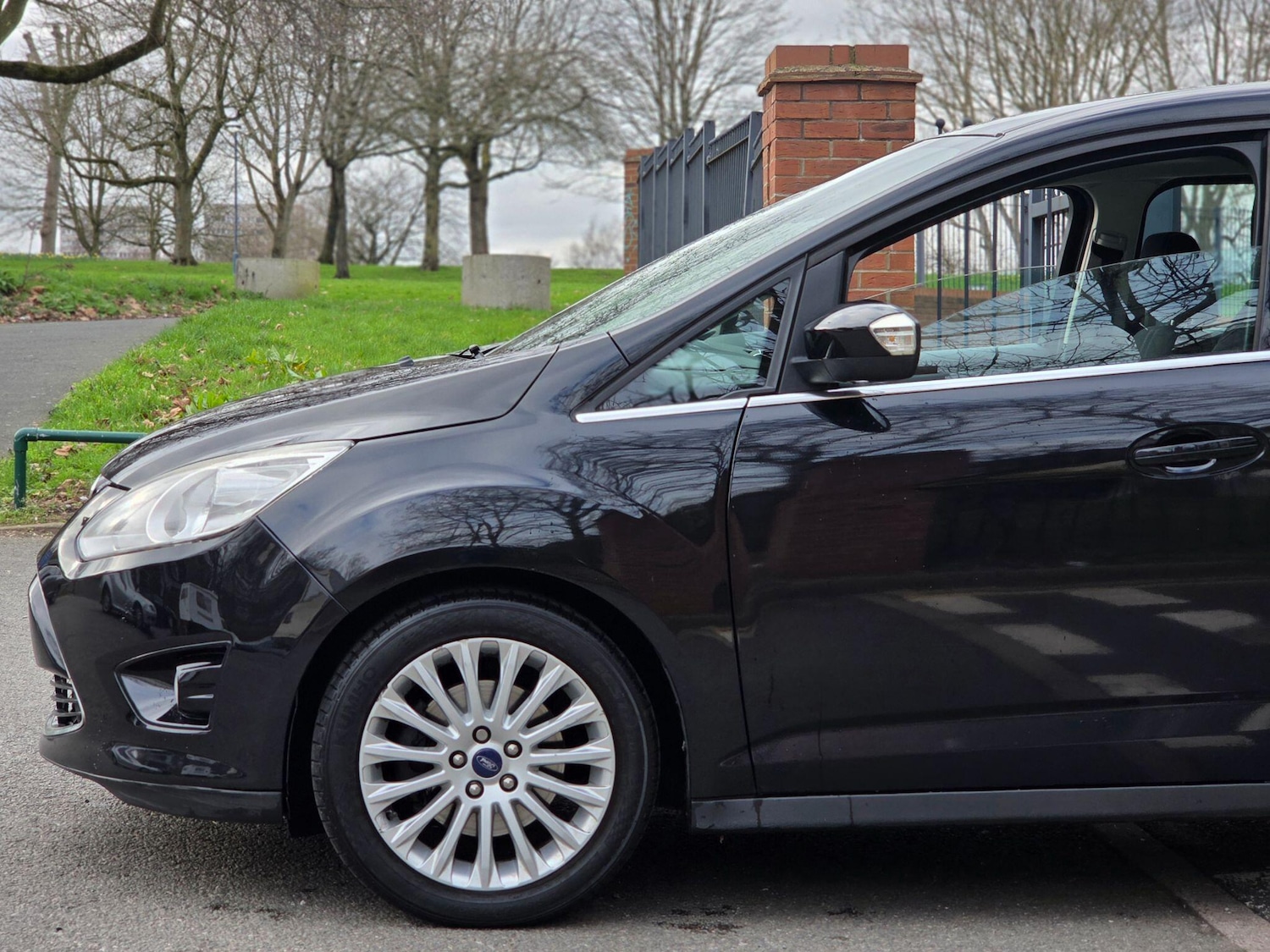 Used Ford Grand C-Max 2014 for sale - 78035056: Photo 21