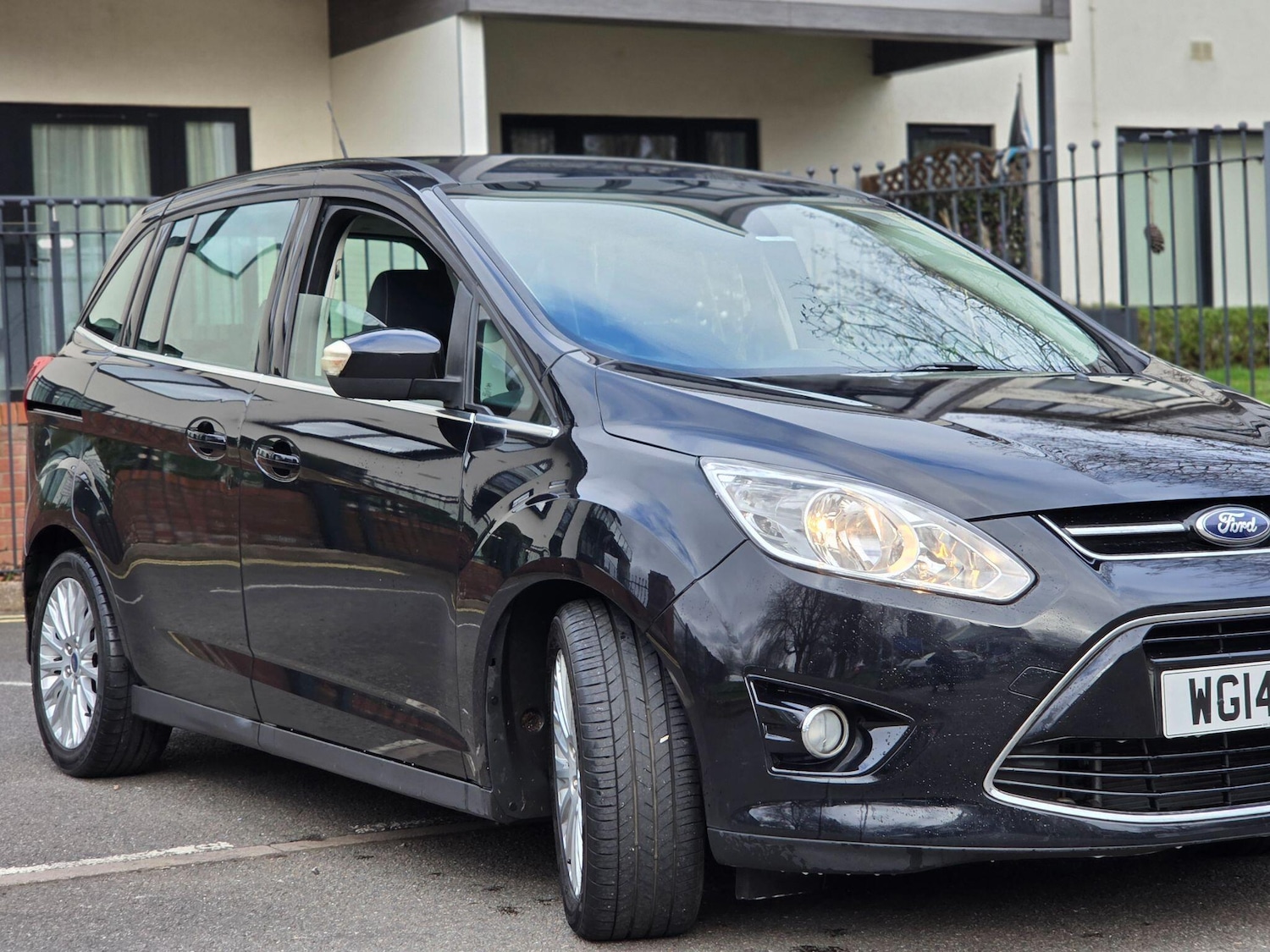 Used Ford Grand C-Max 2014 for sale - 78035056: Photo 27