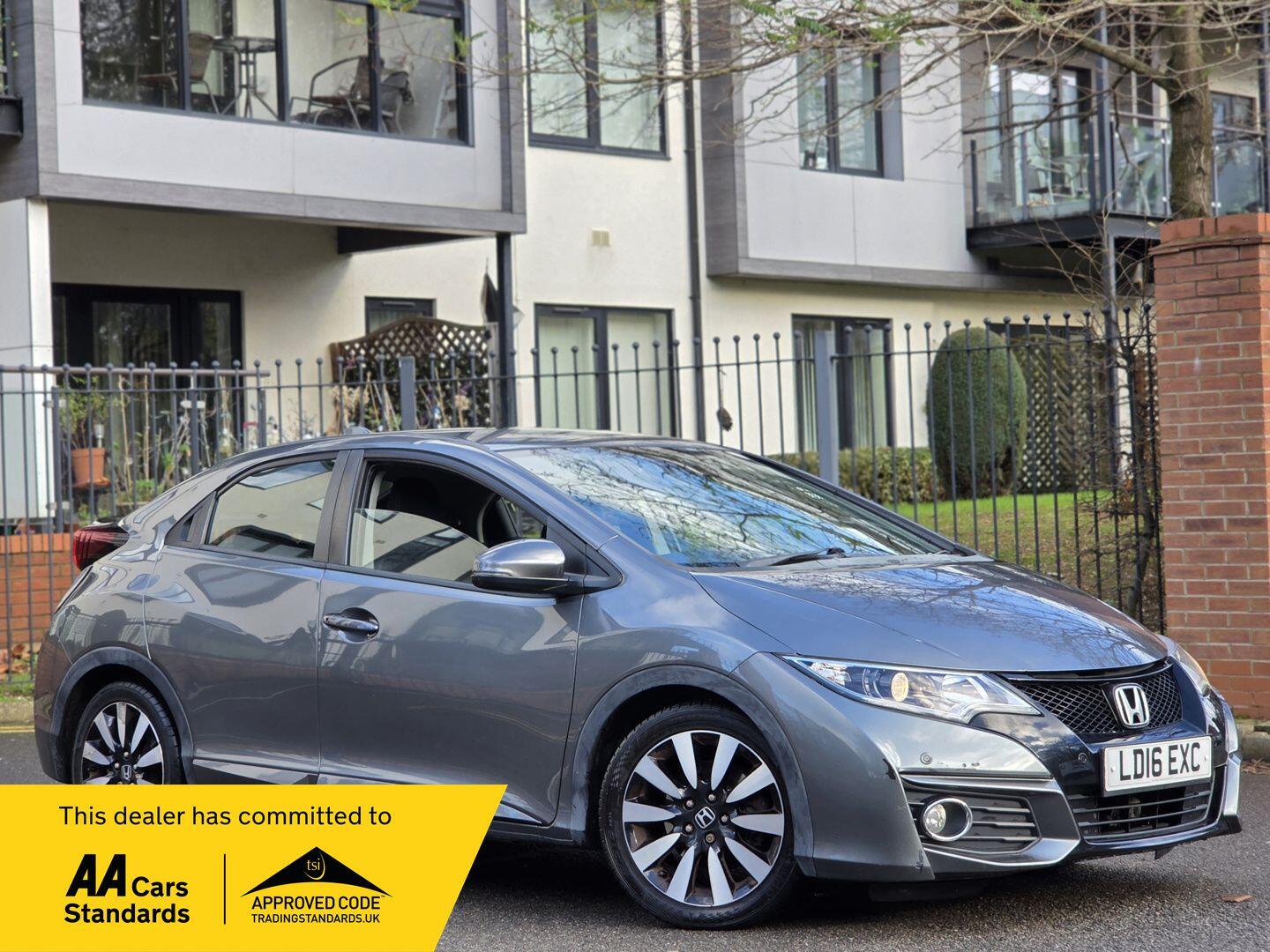 Used Honda Civic 2016 for sale - 76671390: Photo 1