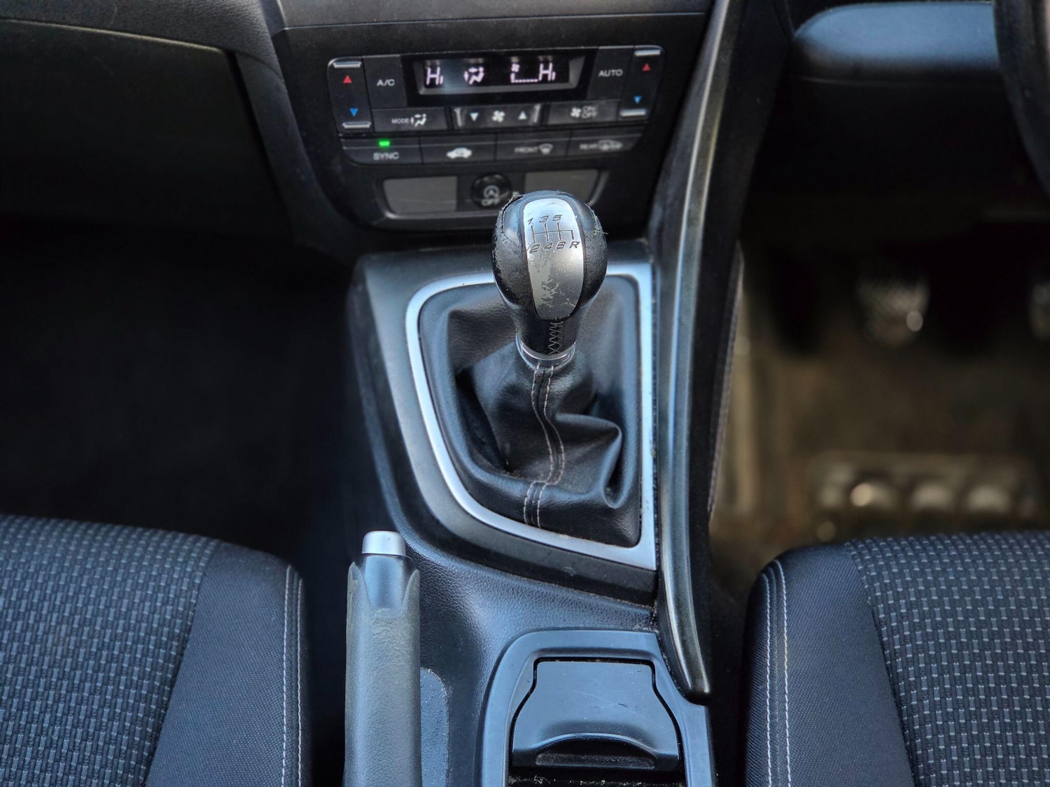 Used Honda Civic 2016 for sale - 76671390: Photo 15