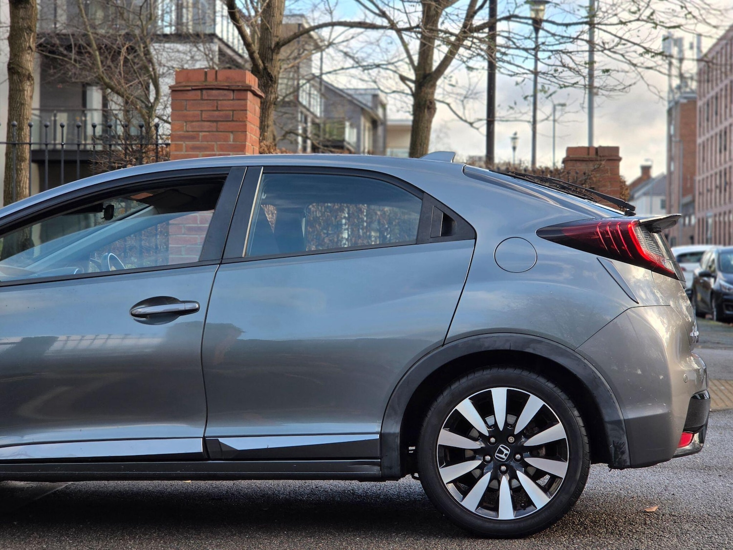 Used Honda Civic 2016 for sale - 76671390: Photo 30