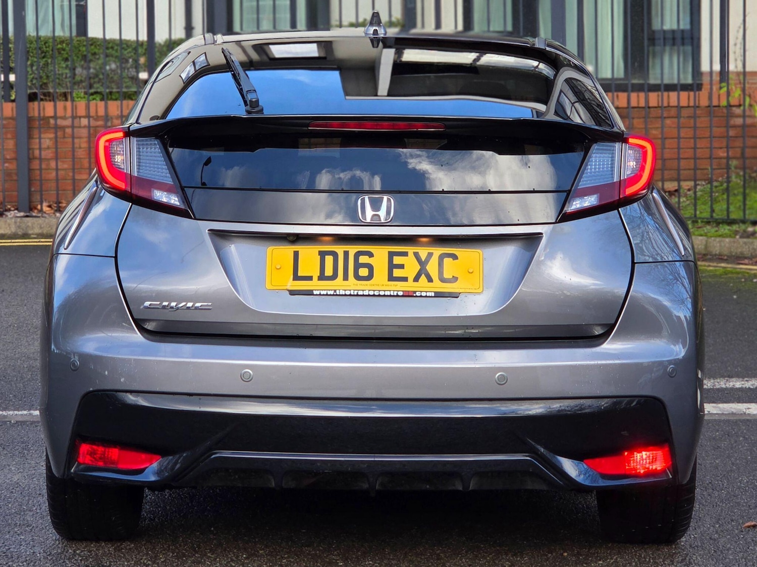 Used Honda Civic 2016 for sale - 76671390: Photo 47