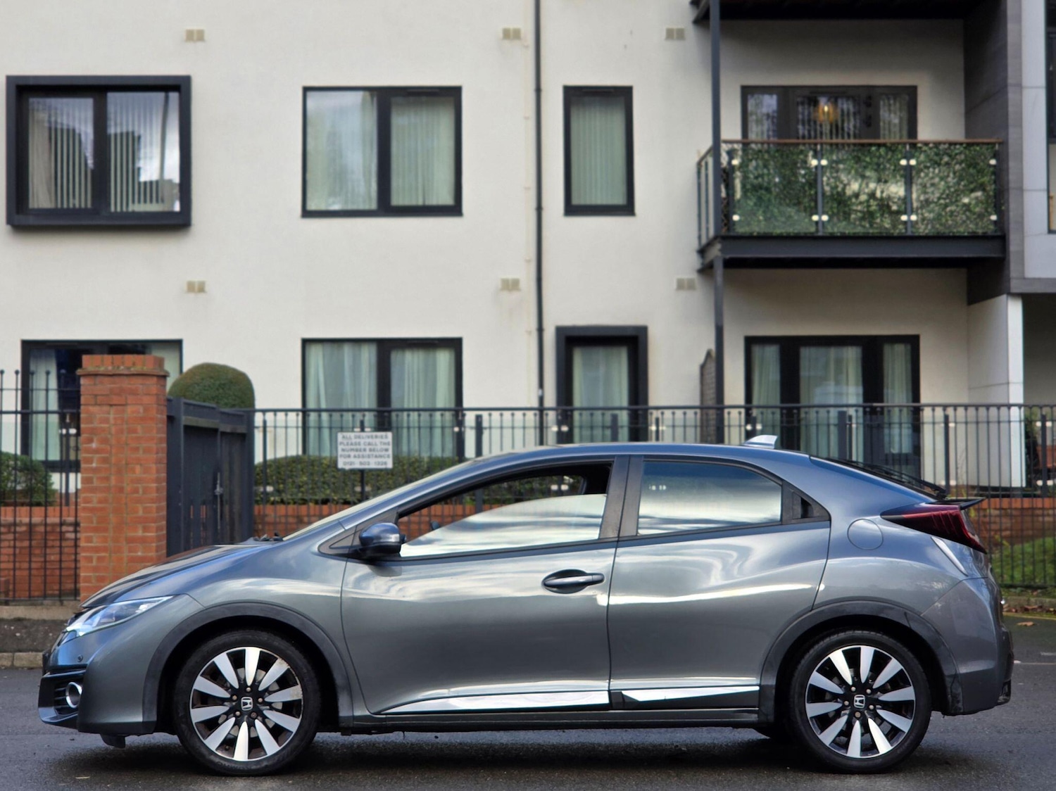 Used Honda Civic 2016 for sale - 76671390: Photo 8