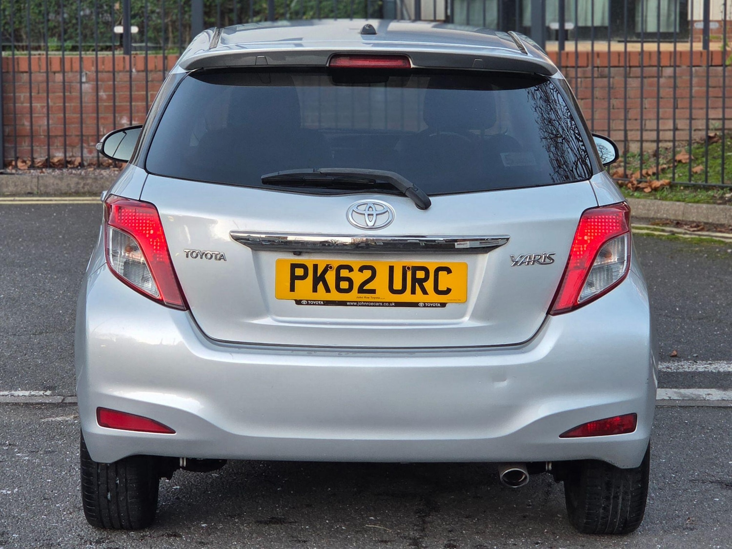 Used Toyota Yaris 2012 for sale - 76645778: Photo 3