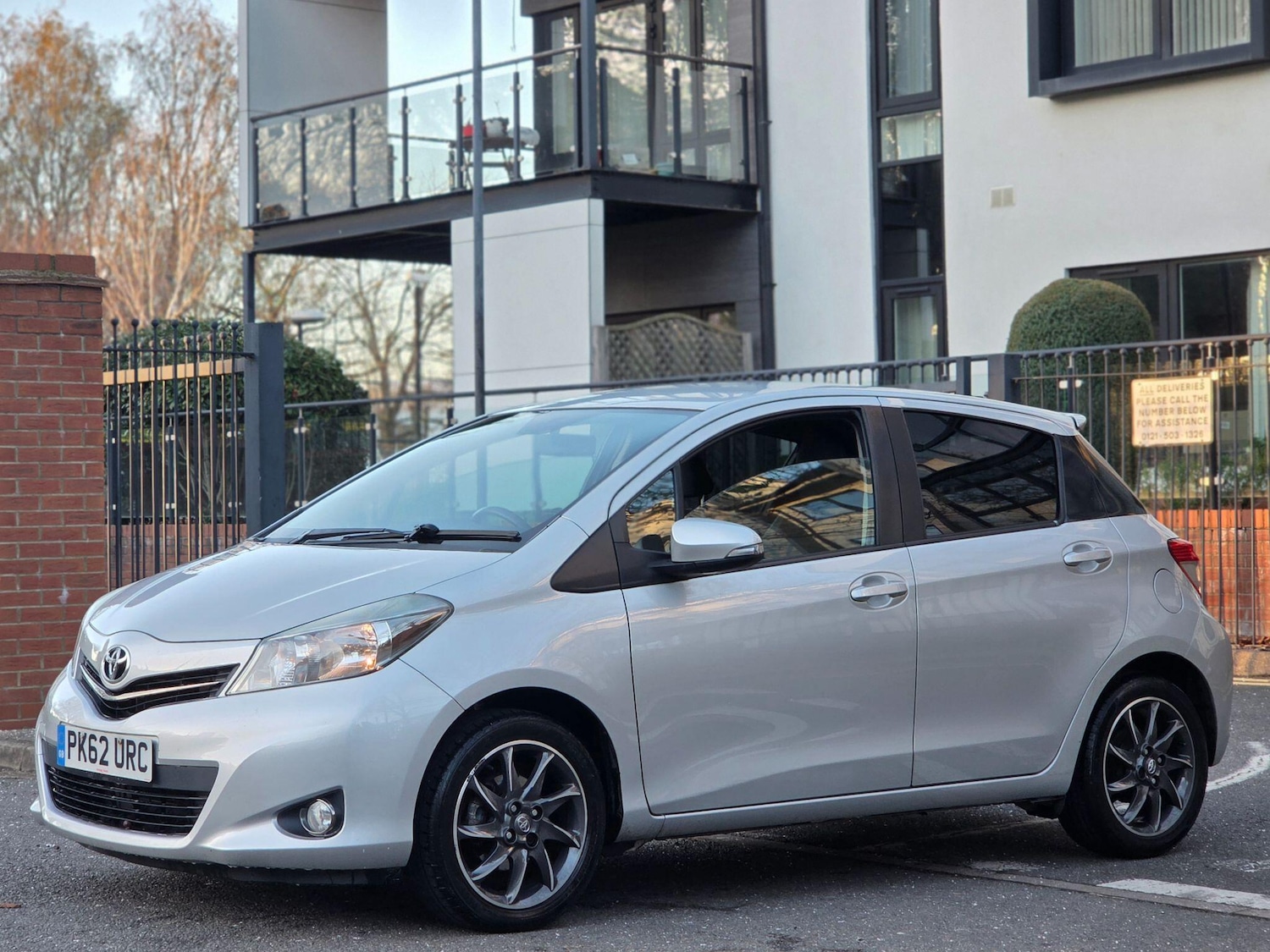 Used Toyota Yaris 2012 for sale - 76645778: Photo 37