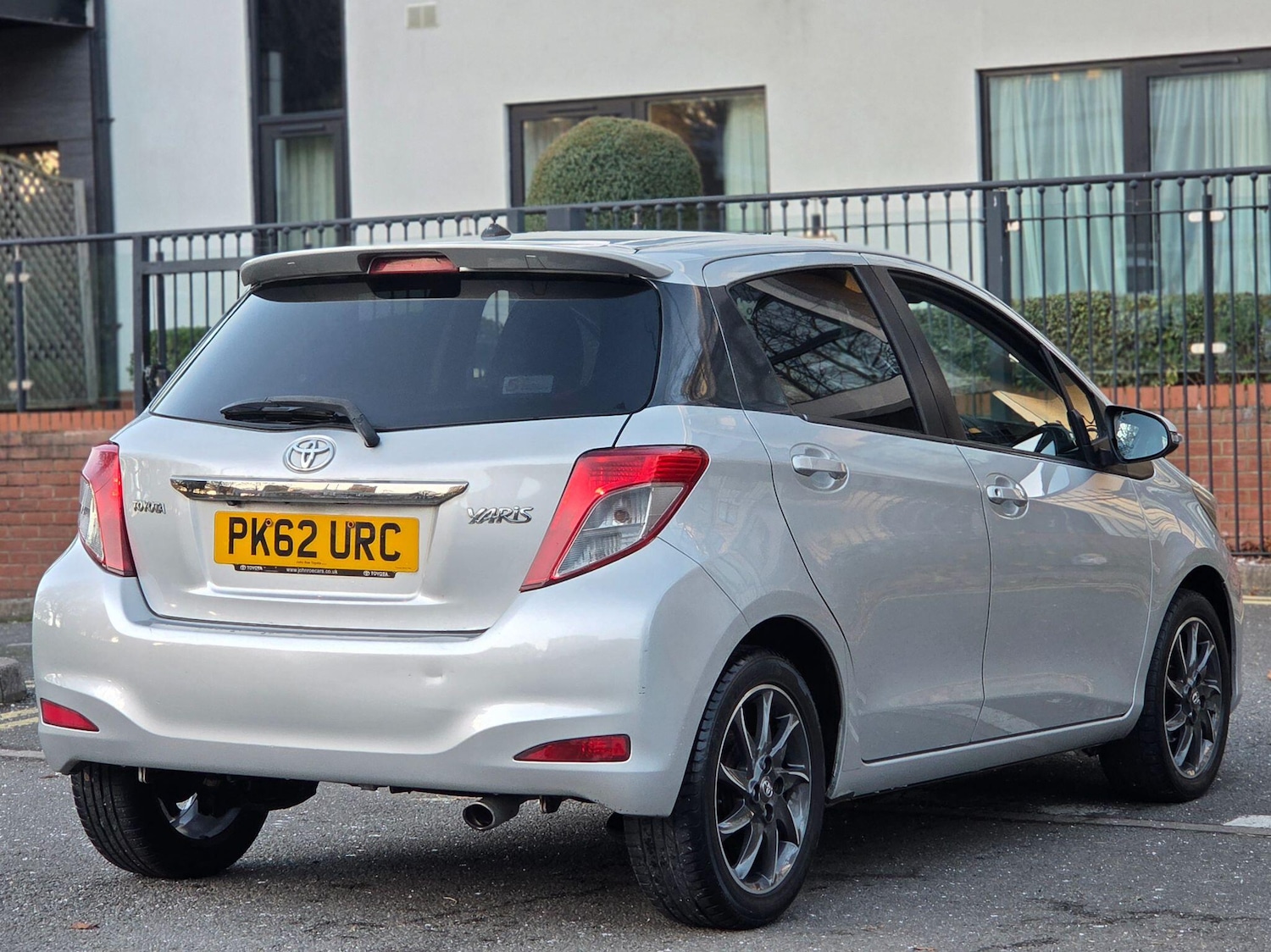 Used Toyota Yaris 2012 for sale - 76645778: Photo 39