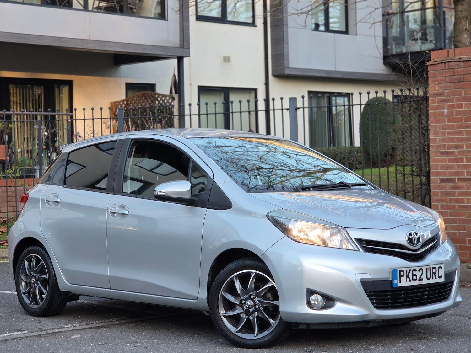 Used Toyota Yaris 2012 for sale - 76645778: Photo 43
