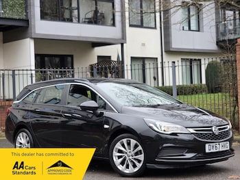 Used Vauxhall Astra 2017 for sale - 77611746: Photo