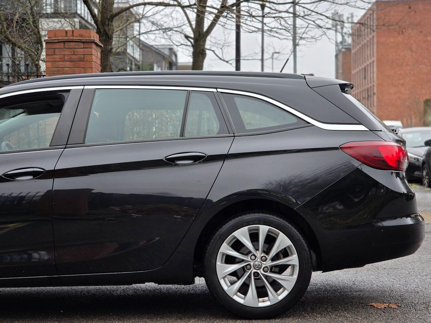 Used Vauxhall Astra for sale - 77611746: Photo 30