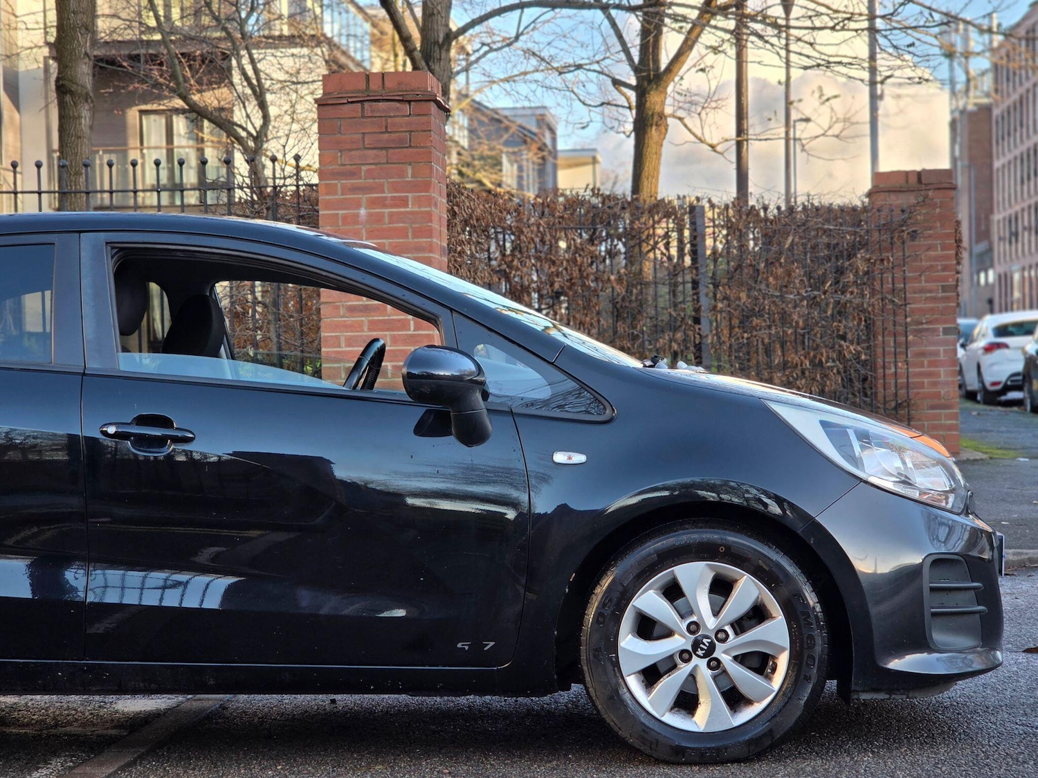 Used Kia Rio 2015 for sale - 76801600: Photo 16