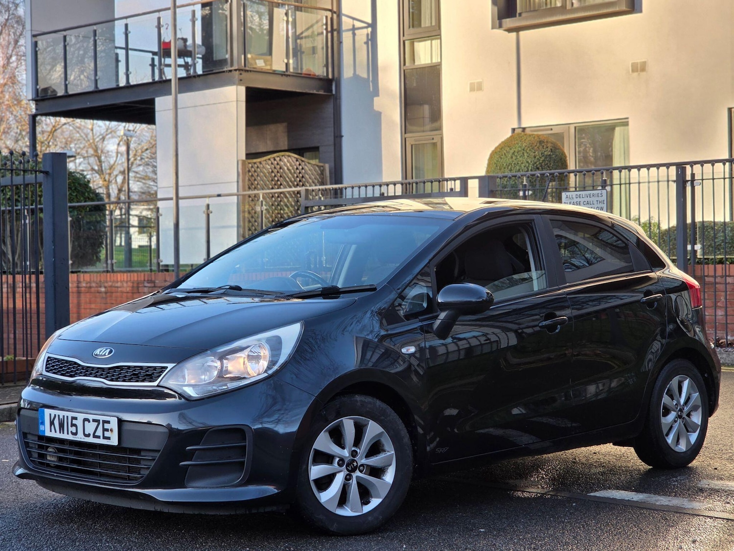 Used Kia Rio 2015 for sale - 76801600: Photo 4