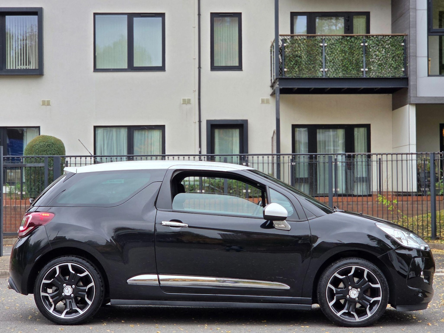 Used DS Automobiles DS 3 2015 for sale - 76318232: Photo 6