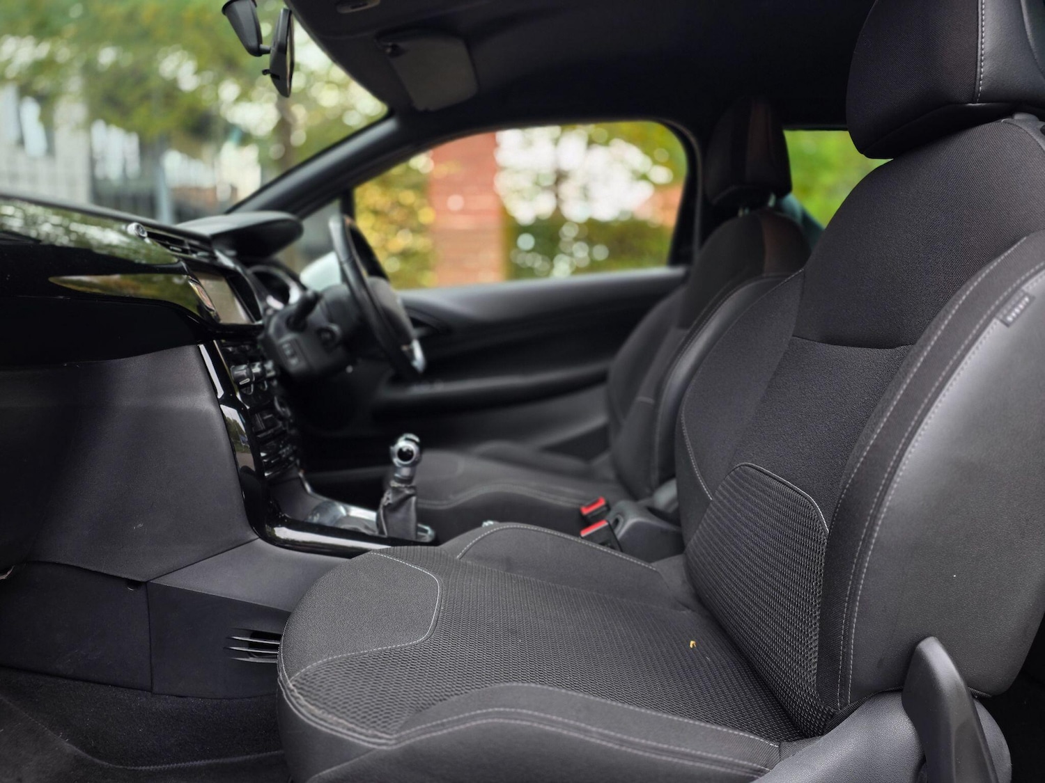 Used DS Automobiles DS 3 2015 for sale - 76318232: Photo 9