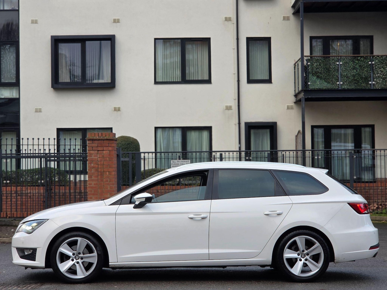 Used SEAT Leon 2015 for sale - 77230327: Photo 8