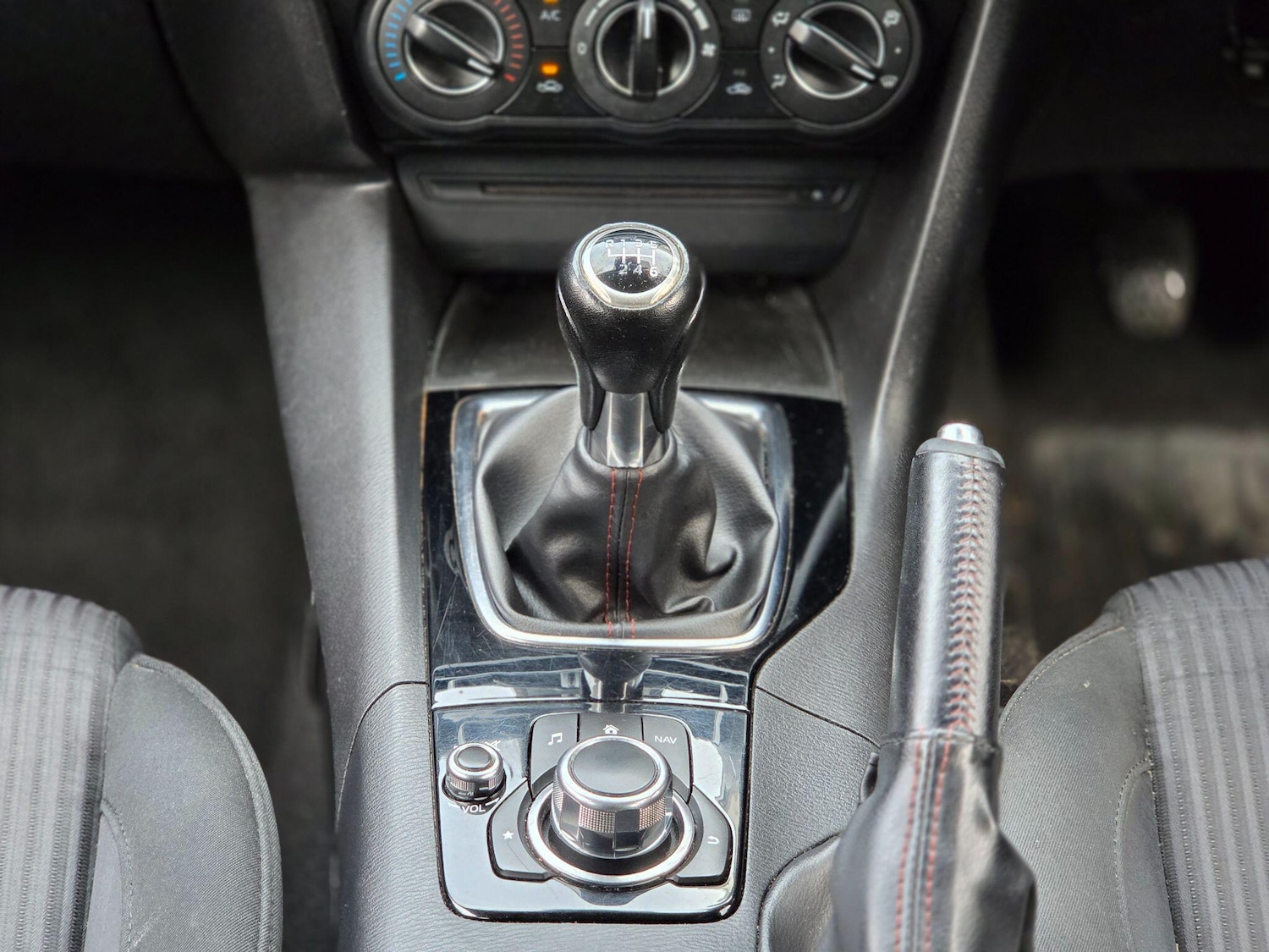 Used Mazda Mazda3 2015 for sale - 76521853: Photo 29