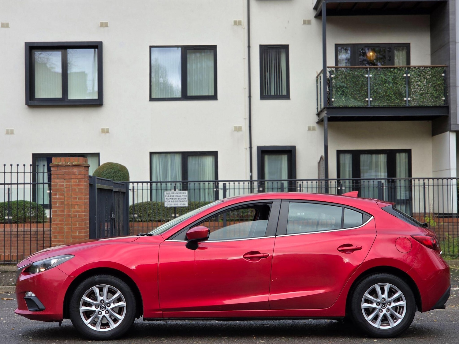 Used Mazda Mazda3 2015 for sale - 76521853: Photo 8