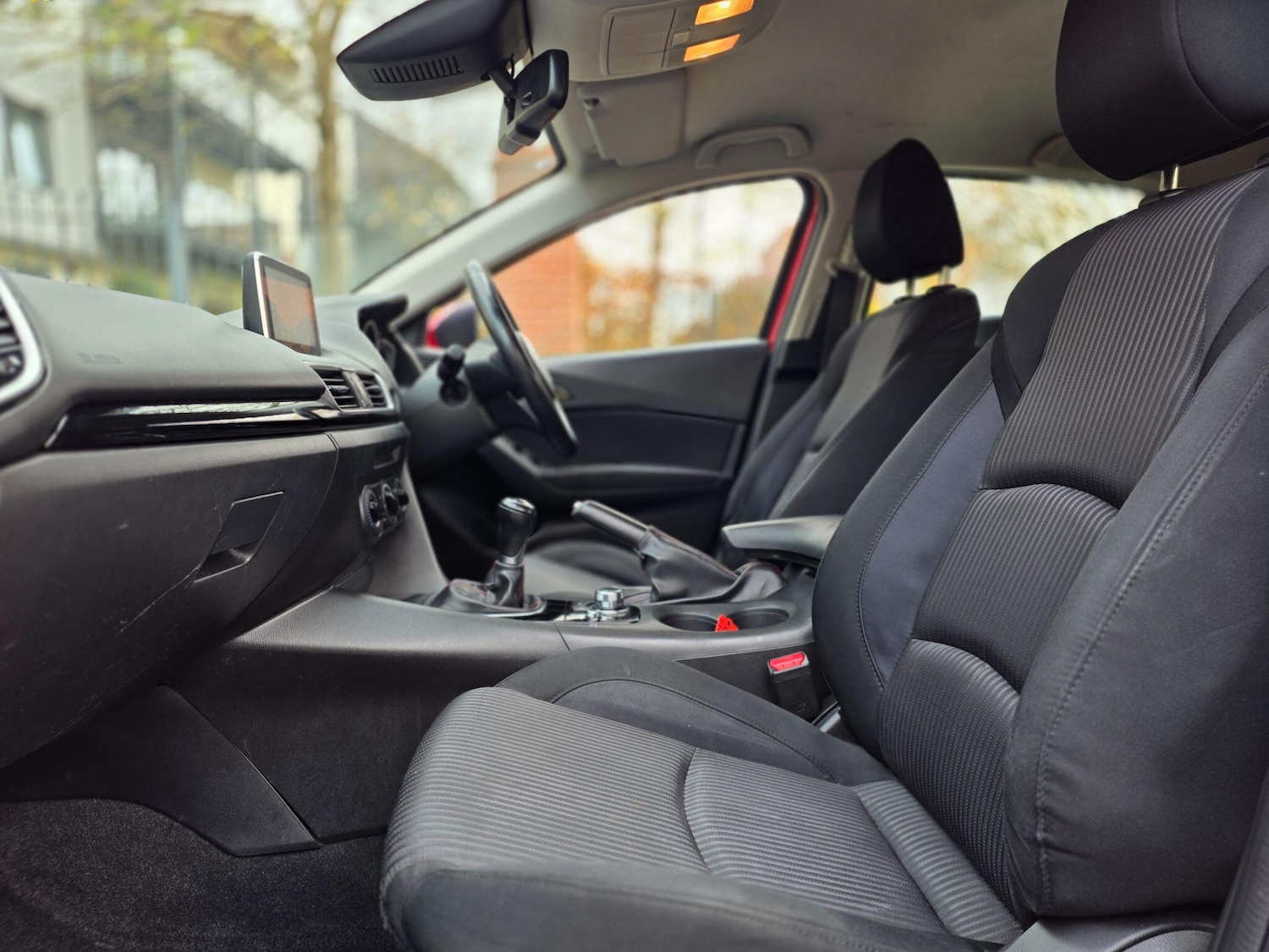 Used Mazda Mazda3 2015 for sale - 76521853: Photo 9