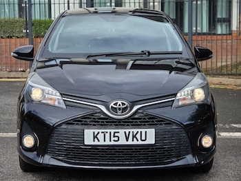 Used Toyota Yaris 2015 for sale - 75858356: Photo