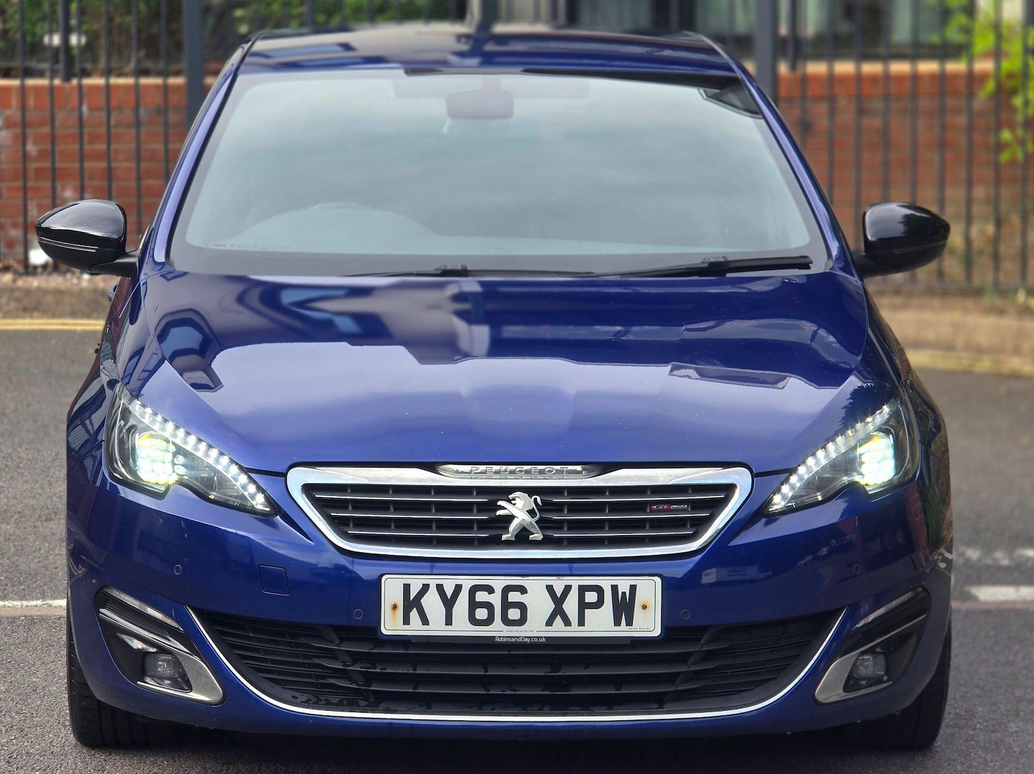 Used Peugeot 308 for sale - 77484622: Photo 2