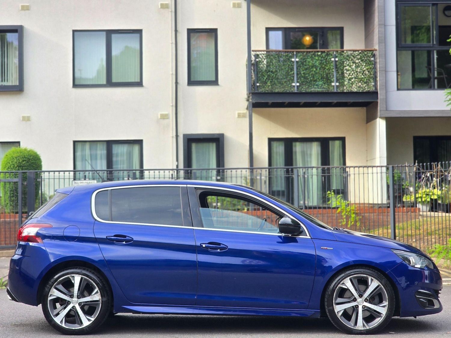 Used Peugeot 308 for sale - 77484622: Photo 6