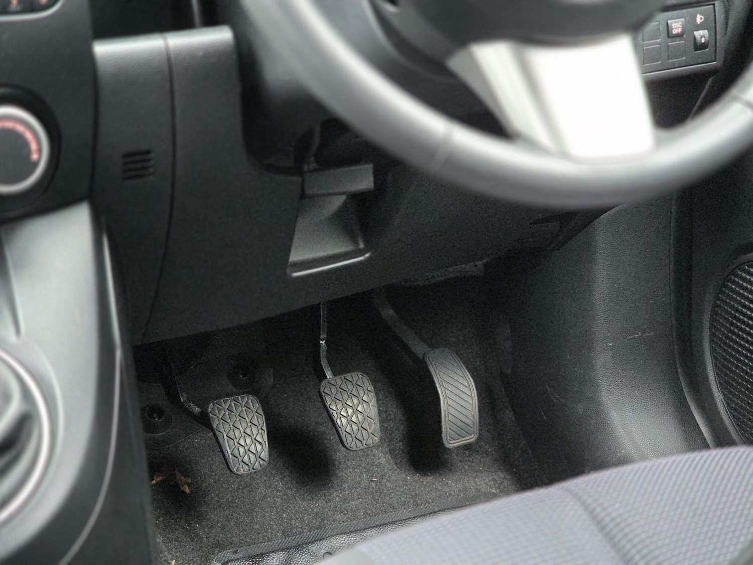 Used Mazda Mazda2 2010 for sale - 77633662: Photo 29