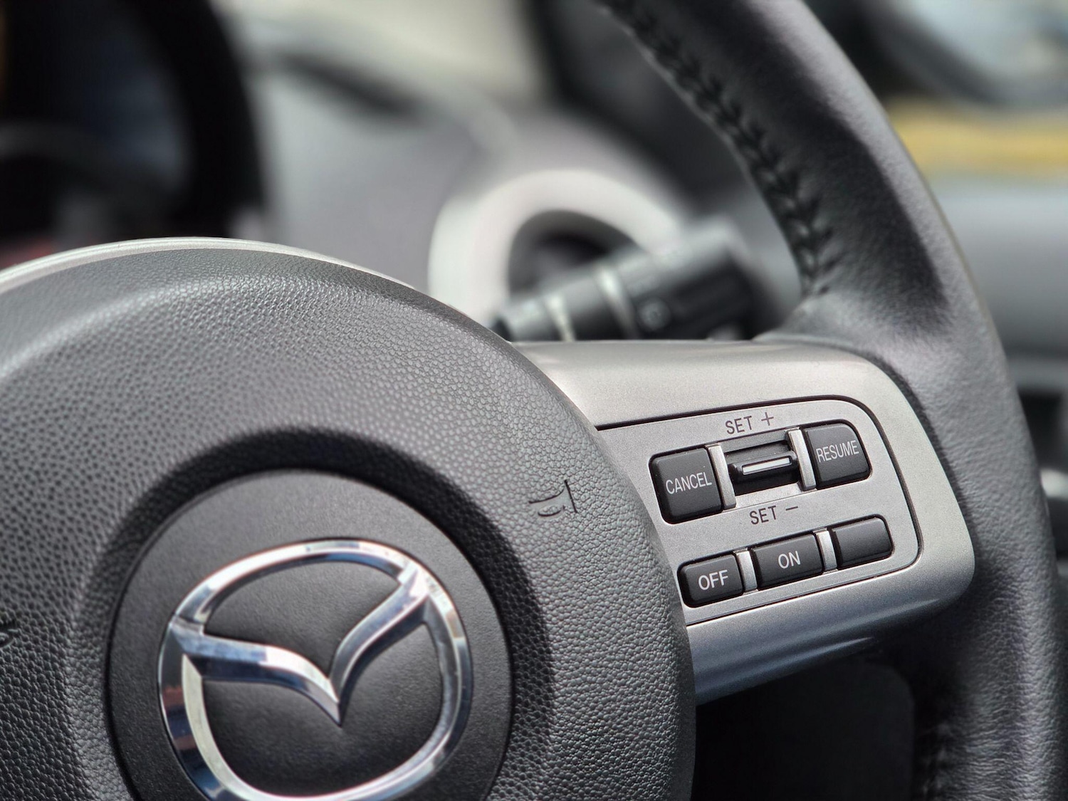 Used Mazda Mazda2 2010 for sale - 77633662: Photo 40