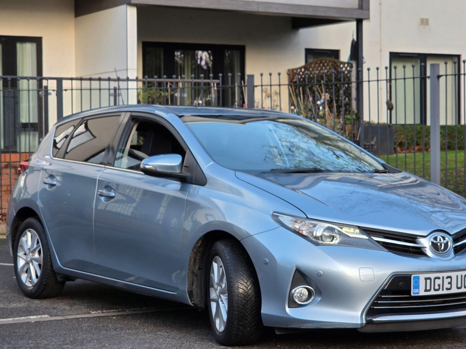 Used Toyota Auris 2013 for sale - 76671600: Photo 24