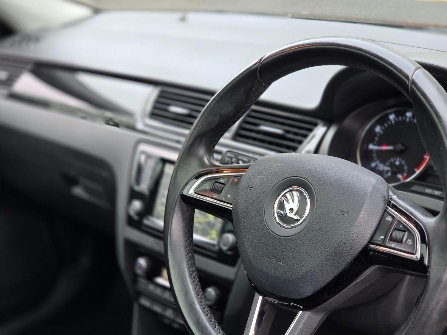 Used Skoda Rapid Spaceback 2016 for sale - 76926090: Photo 27