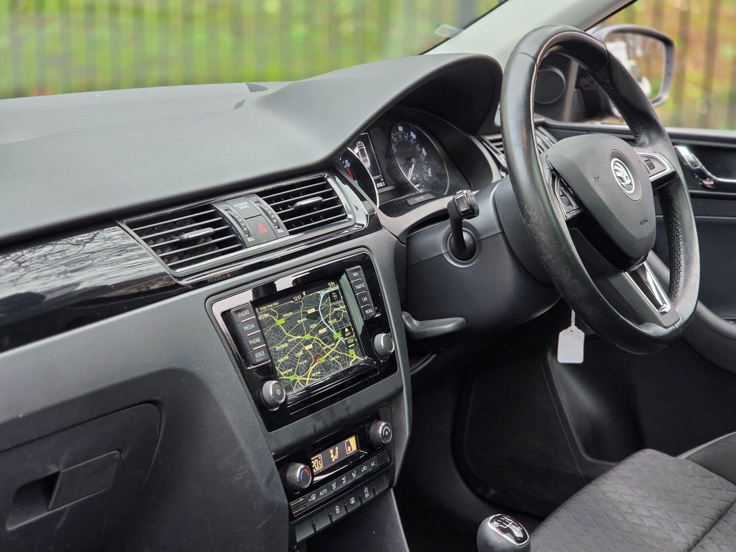 Used Skoda Rapid Spaceback 2016 for sale - 76926090: Photo 46