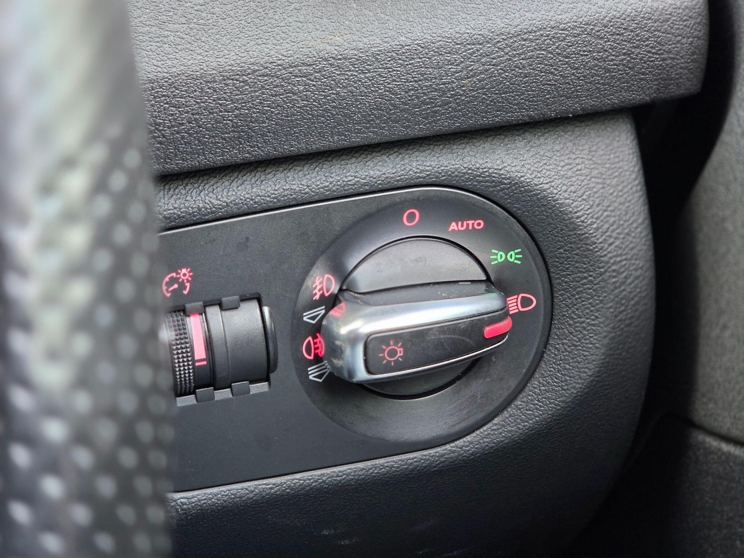 Used Audi A3 2010 for sale - 77396315: Photo 36