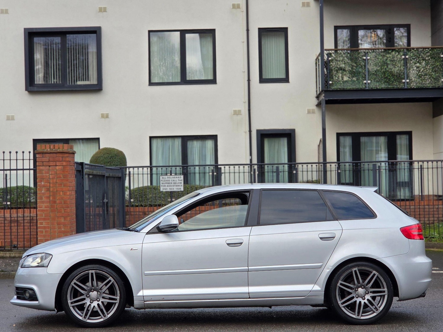 Used Audi A3 2010 for sale - 77396315: Photo 9
