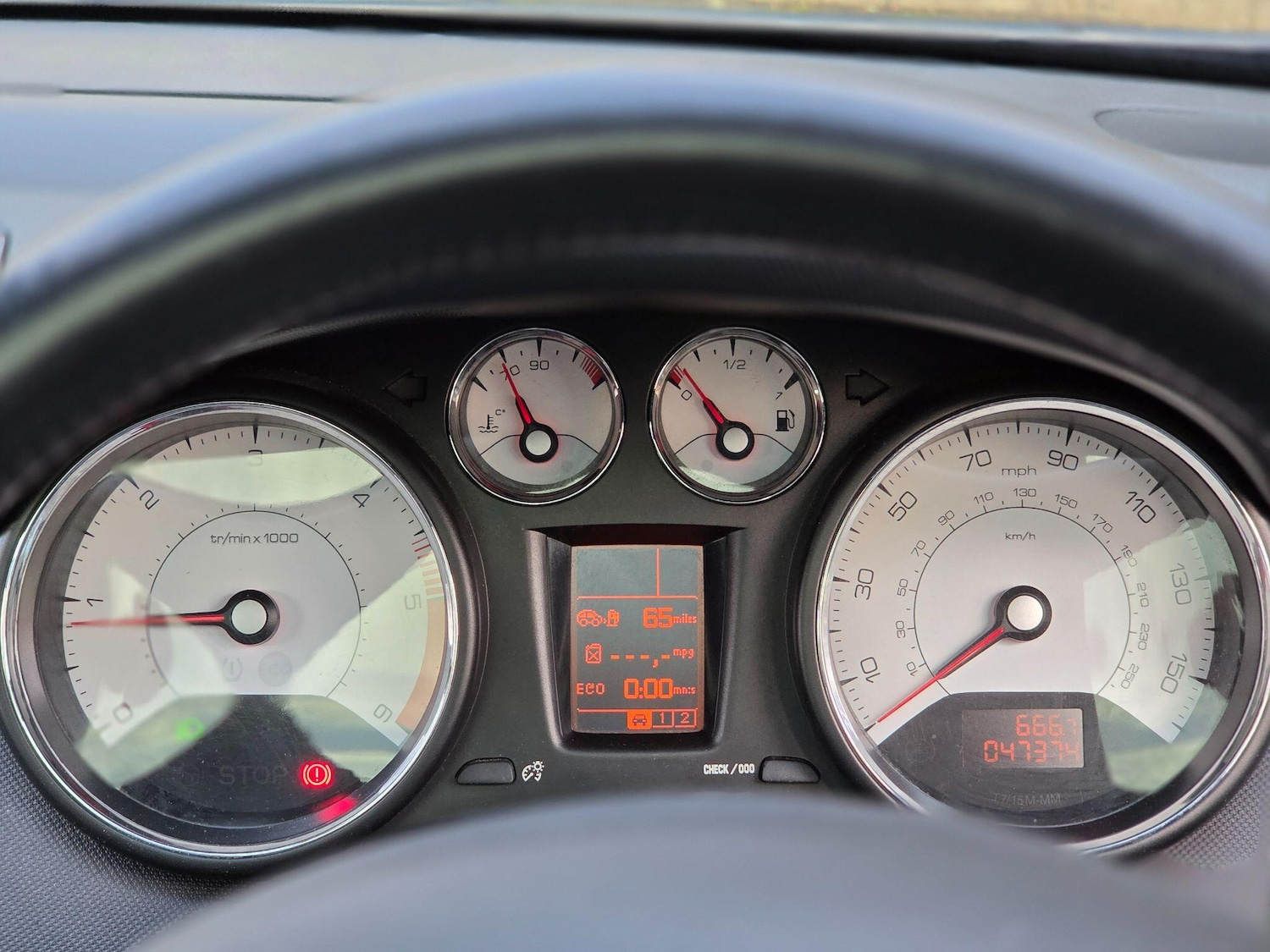 Used Peugeot 308 2013 for sale - 76942490: Photo 17