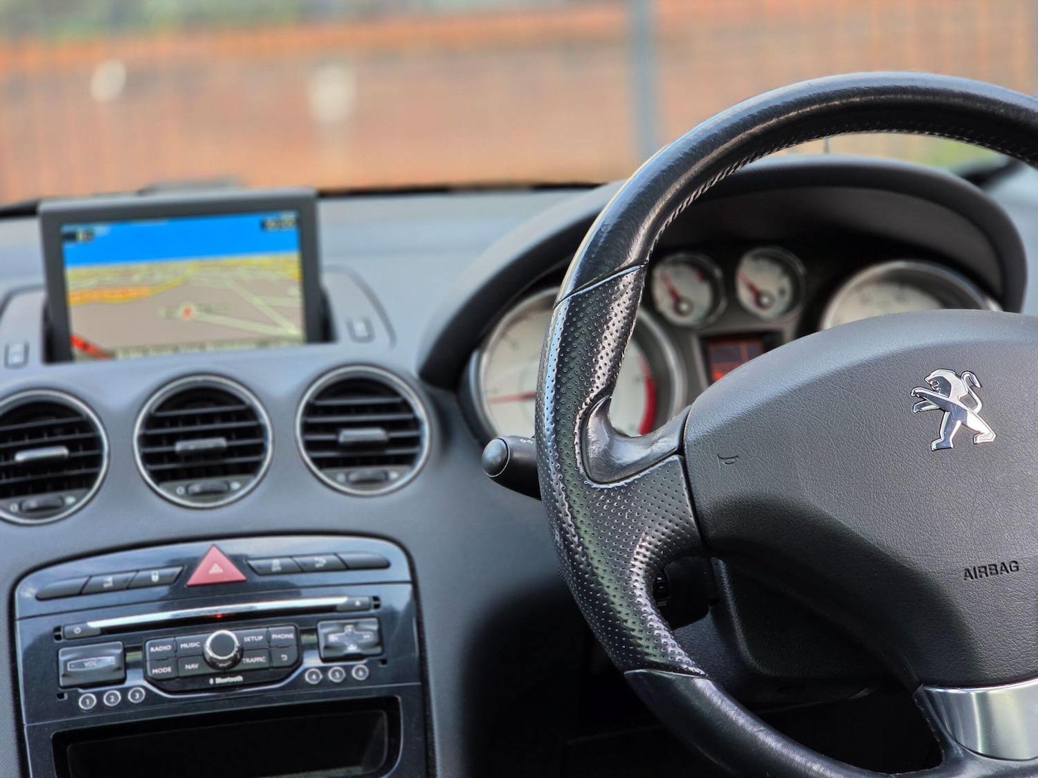 Used Peugeot 308 2013 for sale - 76942490: Photo 37