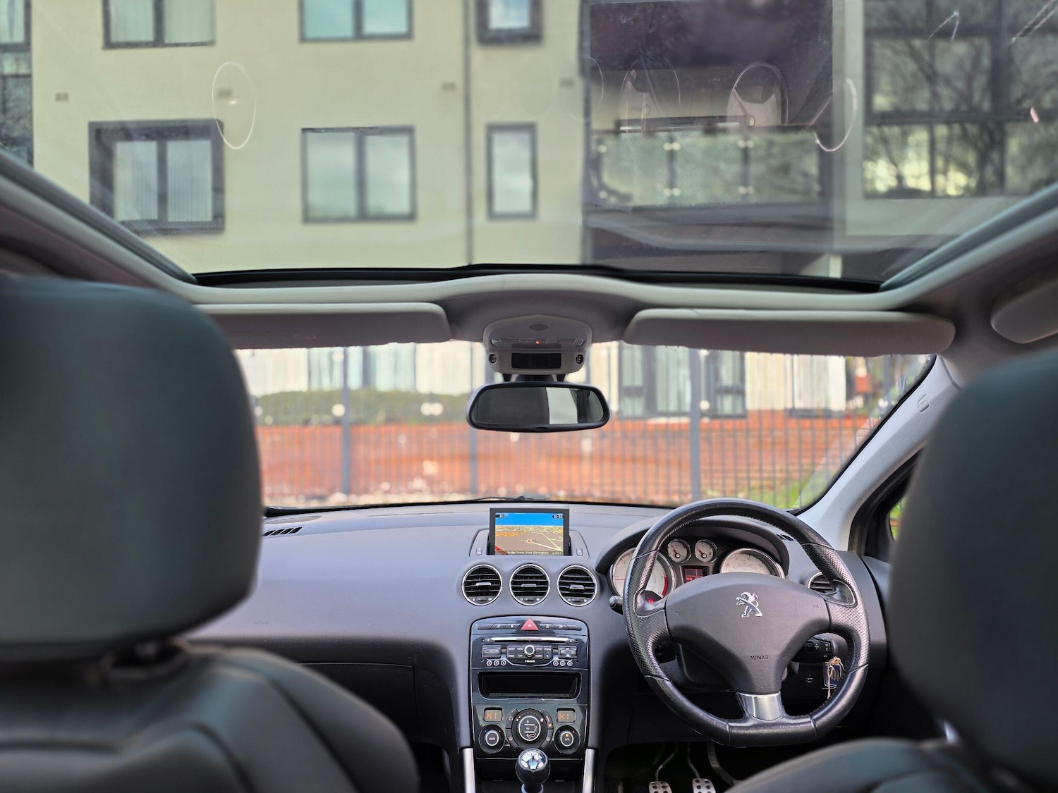 Used Peugeot 308 2013 for sale - 76942490: Photo 5