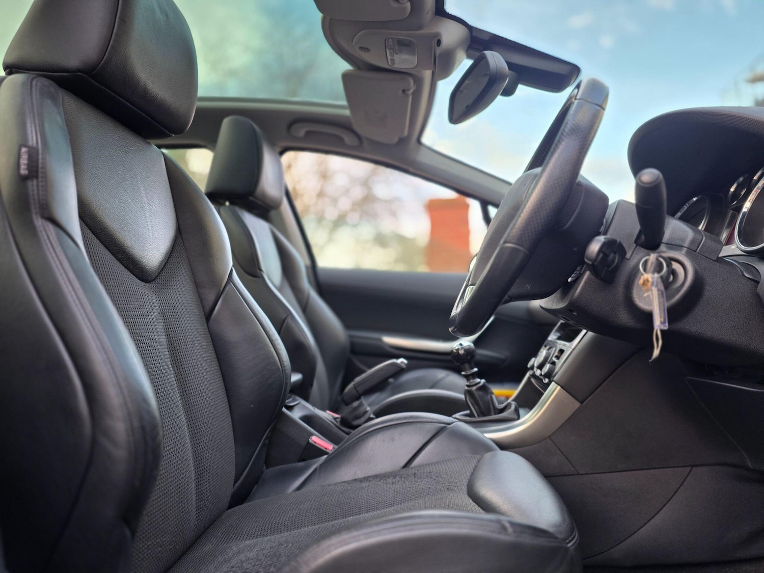 Used Peugeot 308 2013 for sale - 76942490: Photo 7