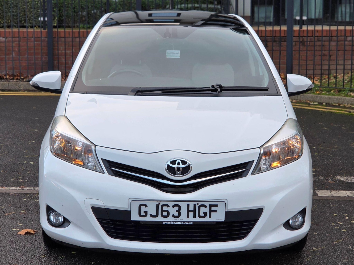 Used Toyota Yaris 2013 for sale - 76432759: Photo 24