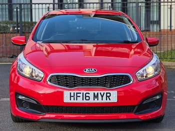 Used Kia Ceed 2016 for sale - 77898542: Photo