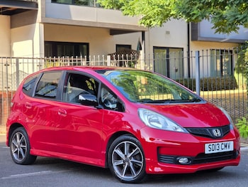 Used Honda Jazz 2013 for sale - 79483779: Photo