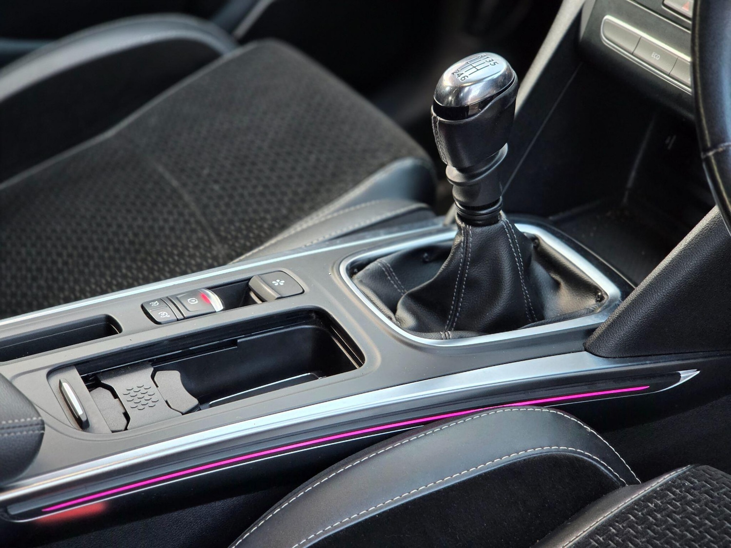 Used Renault Megane for sale - 77538151: Photo 15